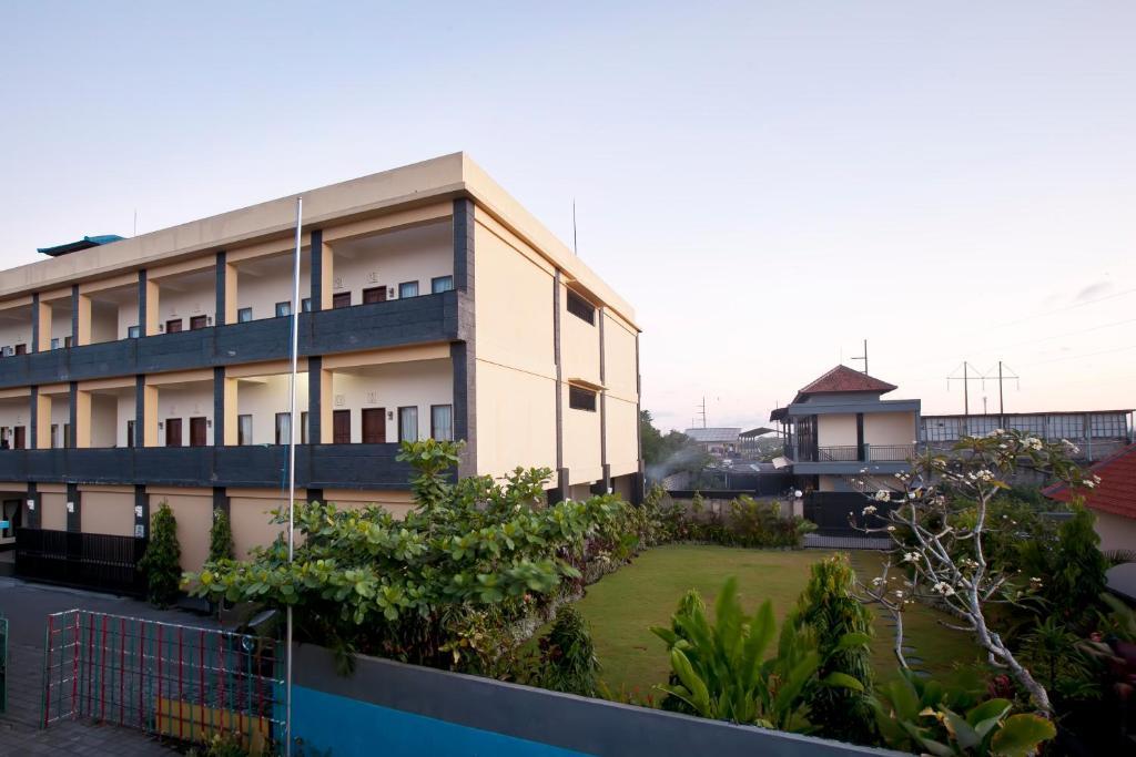 Hotel Pondok Taman 828 Denpasar Exterior foto